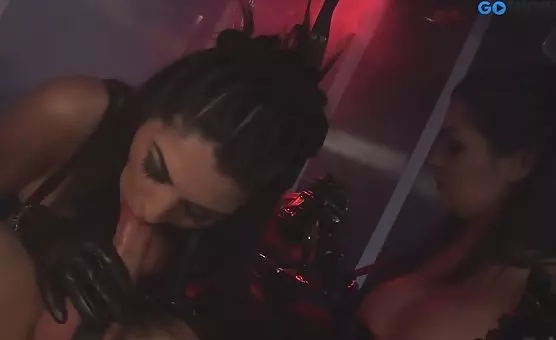 Threeway Domination and Strapon Playing